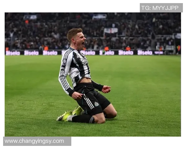 足总杯激战AC米兰逆转拜仁红牌事件引发全场热议与激情 足总杯激战AC米兰逆转拜仁红牌事件引发全场热议与激情