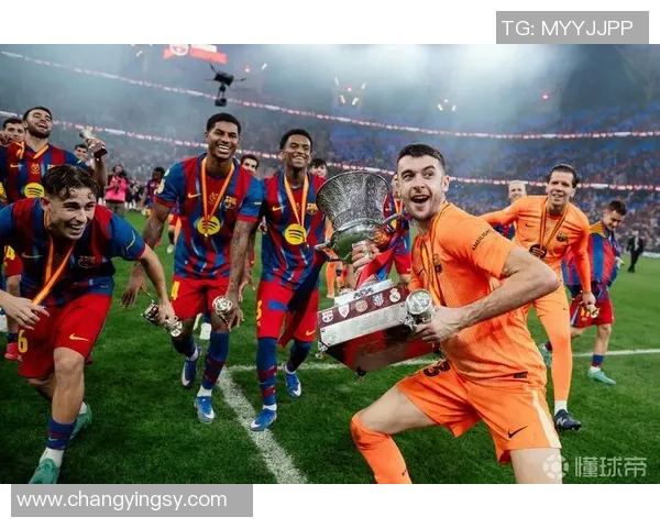 国王杯精彩对决那不勒斯大胜里昂乌龙球引发争议与全场狂欢